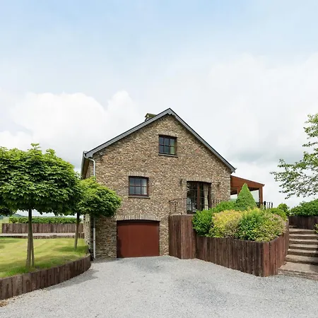 Villa Magnificent In With Sauna Roofed, Cleaning Included